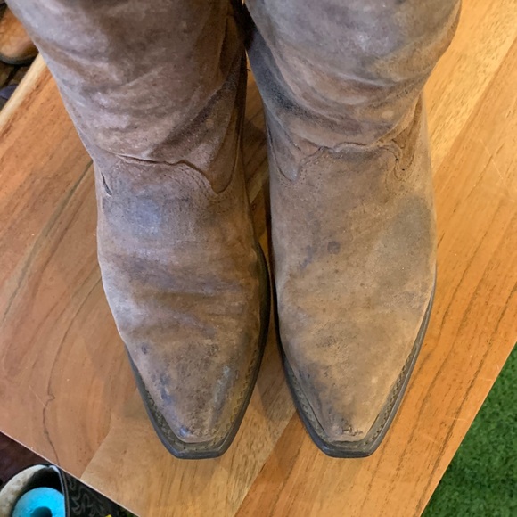 Brown Leather Western Boots with Star detail - Picture 3 of 11